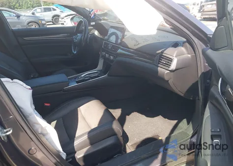 2020 Honda Accord Sport 2.0T from USA, damaged, VIN 1HGCV2F30LA024844